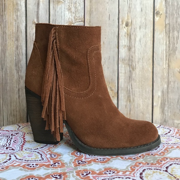 𝐒𝐁𝐈𝐂𝐂𝐀 Fringe Ankle Bootie - Picture 3 of 8